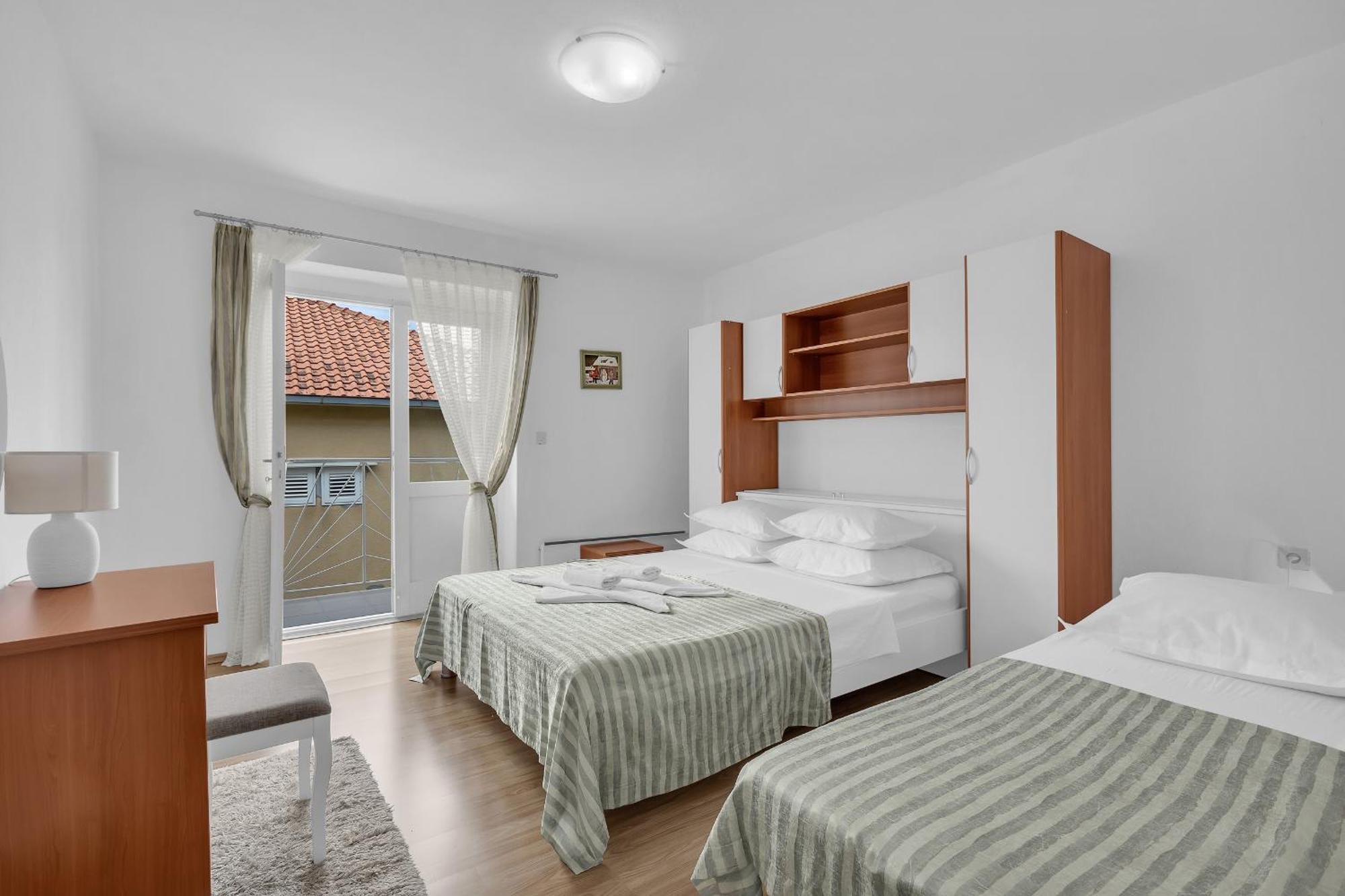 Apartment And Rooms Mila Makarská Exteriér fotografie